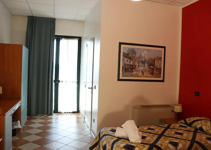 Amira Palace Hotel