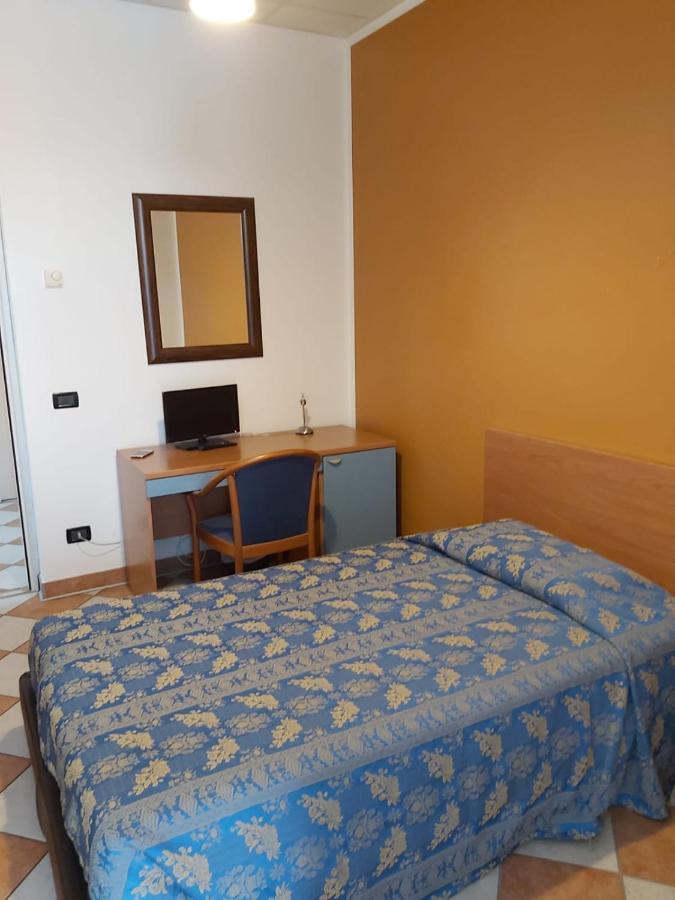 Amira Palace 3*